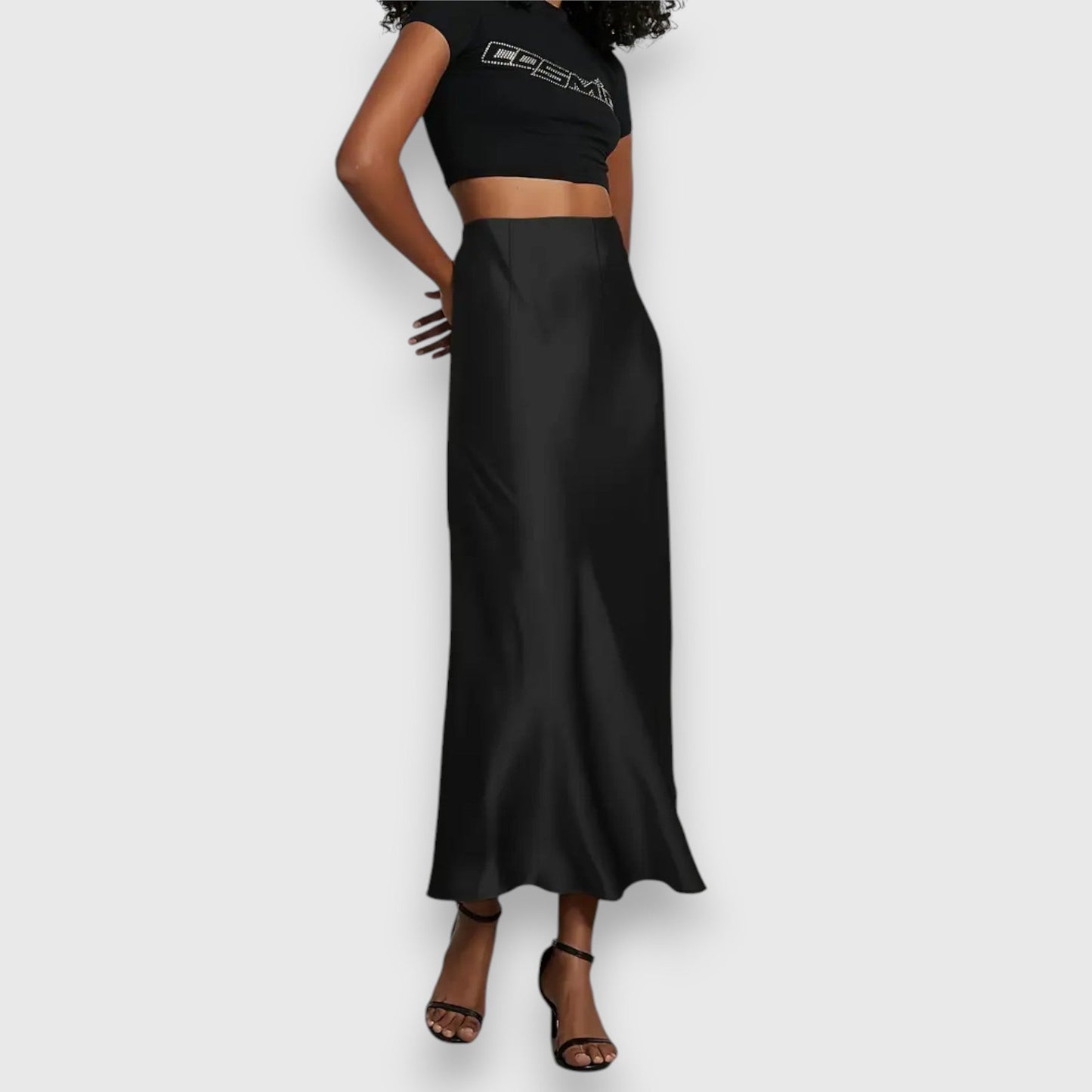 Amira – Falda elegante