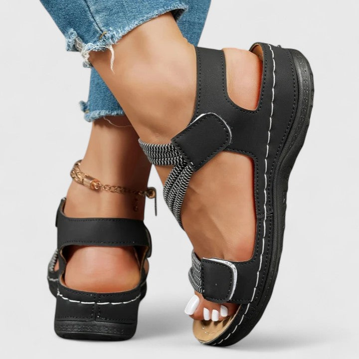 Sandalias ortopédicas elegantes de Nina