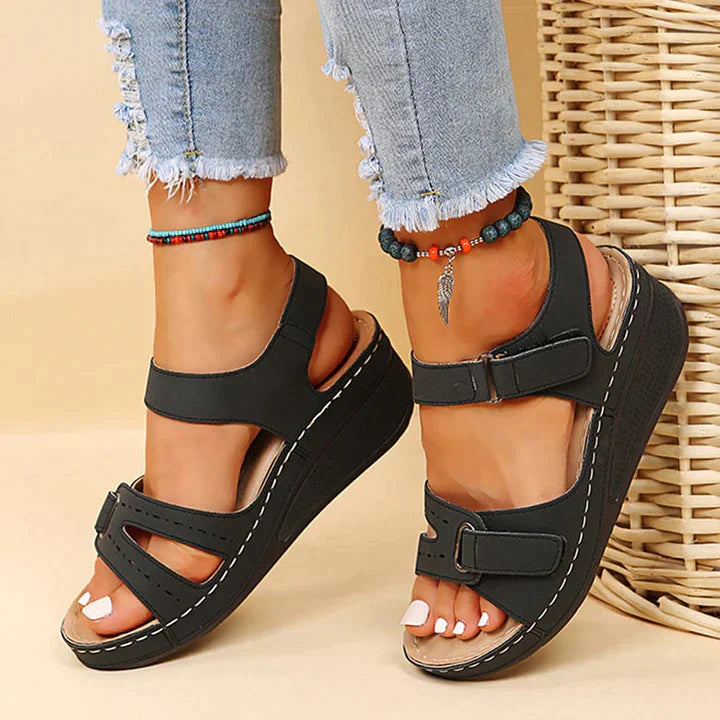 Sandalias ortopédicas cómodas Sandy con cuña