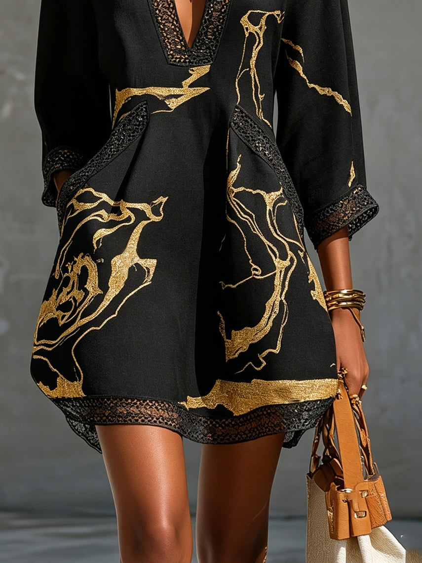 Donatella - Minivestido negro con estampado de mármol dorado y encaje de ganchillo
