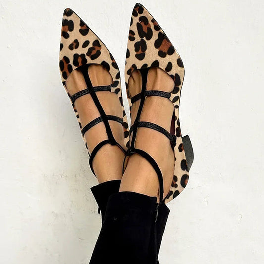 Franca | Zapatos de mujer con tacón y correa con estampado de leopardo