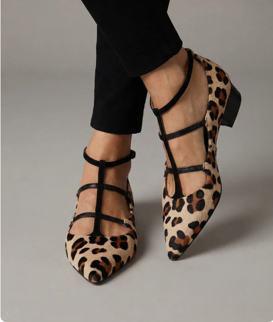Franca | Zapatos de mujer con tacón y correa con estampado de leopardo