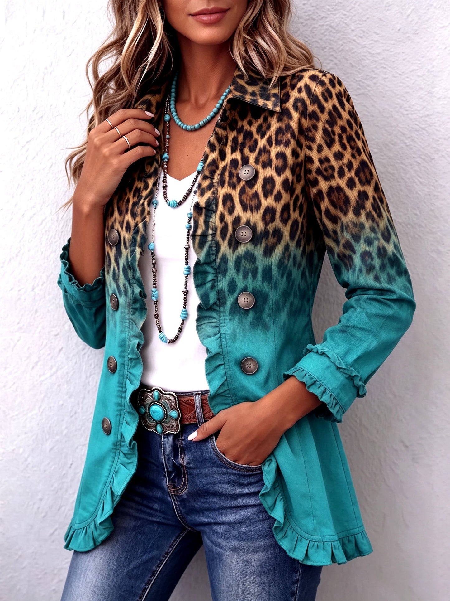 Mercedes | Chaqueta verde con estampado de leopardo