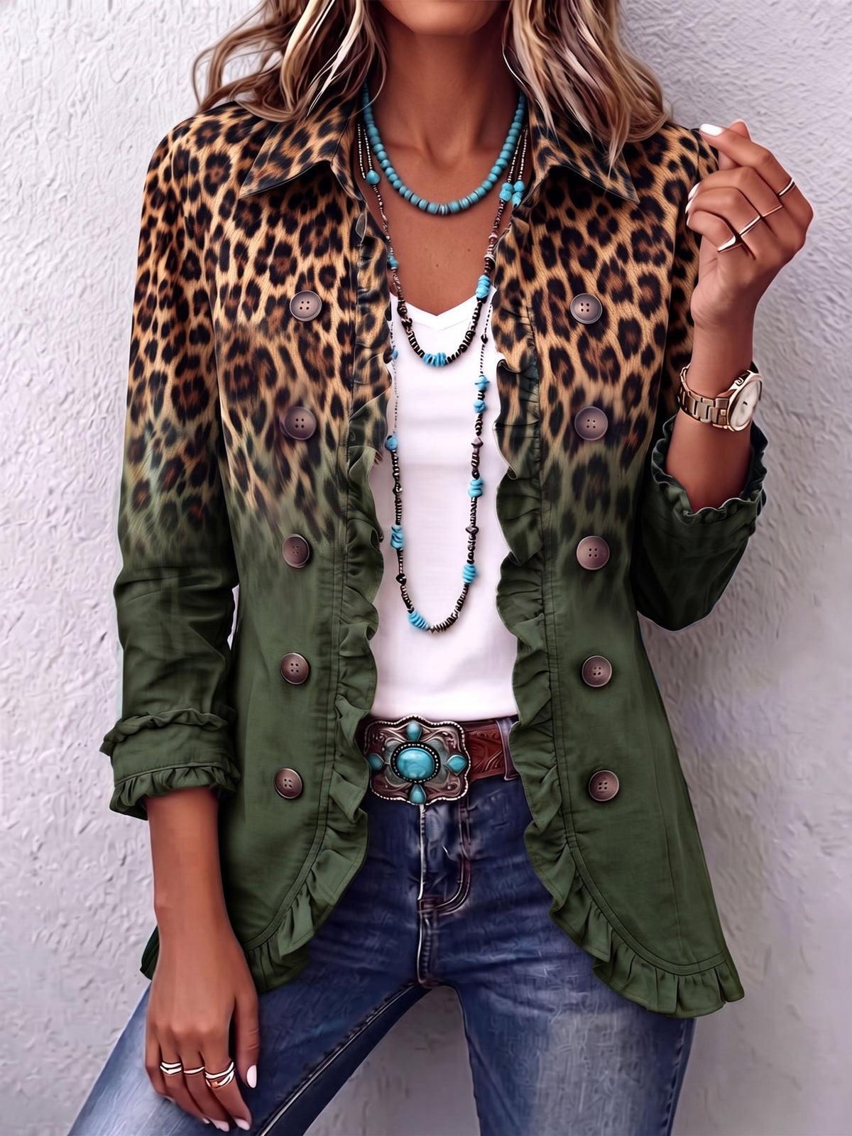 Mercedes | Chaqueta verde con estampado de leopardo
